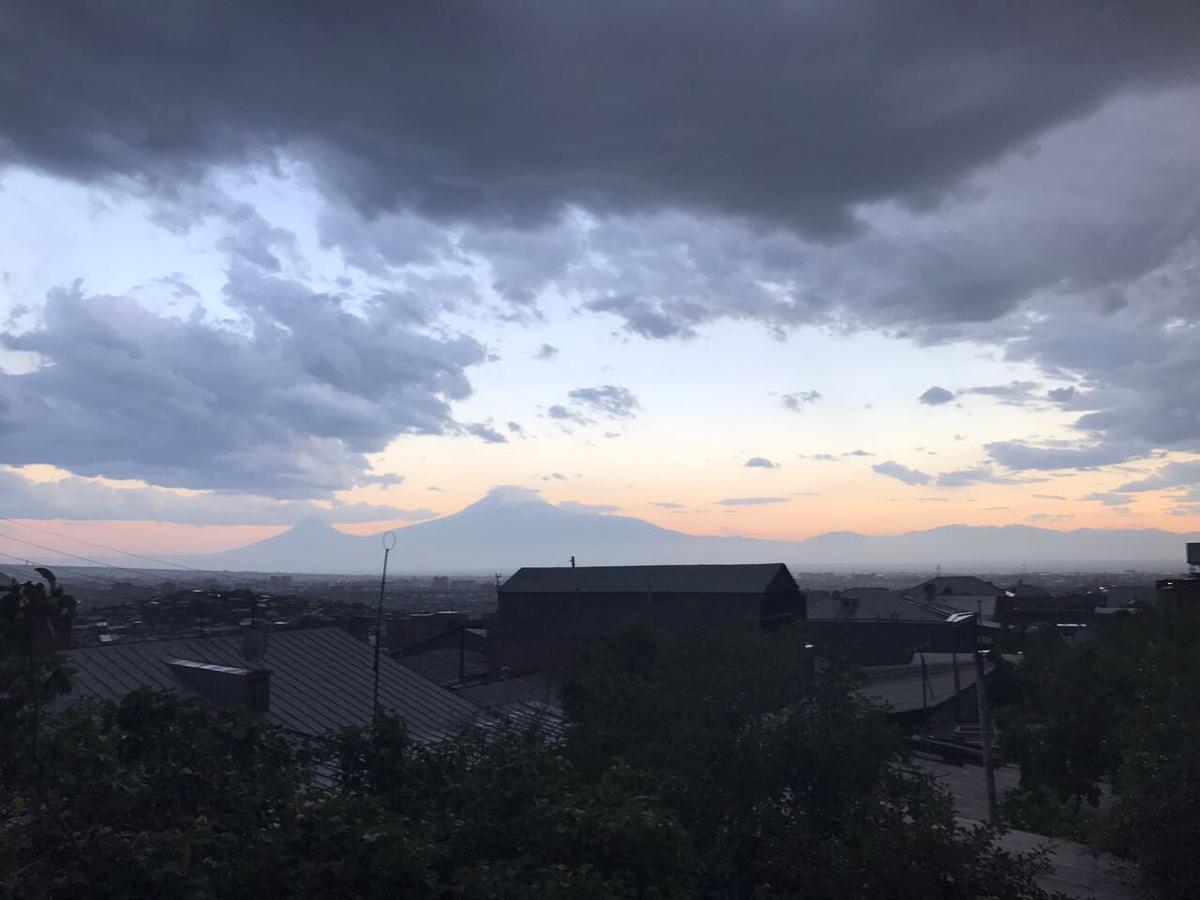 Master'S House Dayan Hotel Yerevan Luaran gambar