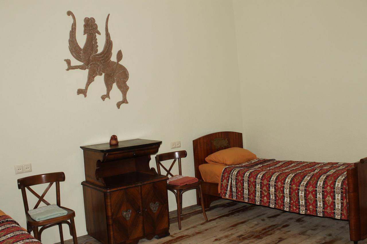 Master'S House Dayan Hotel Yerevan Luaran gambar